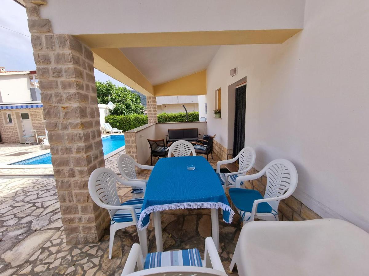 Vila Ara-Zarok Baška Exteriér fotografie
