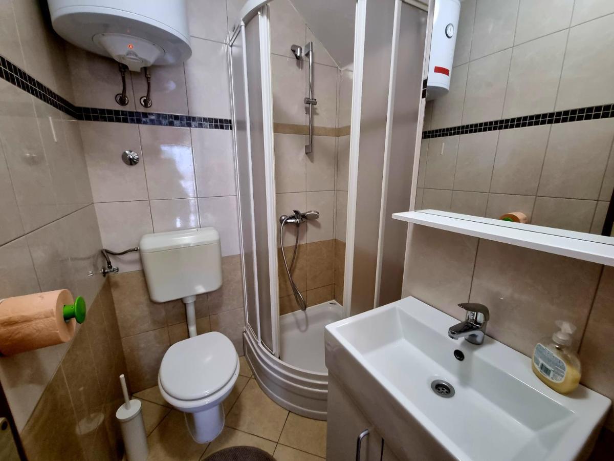 Vila Ara-Zarok Baška Exteriér fotografie