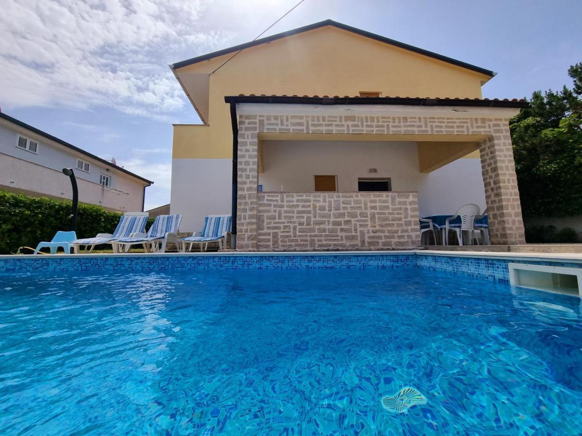 Vila Ara-Zarok Baška Exteriér fotografie