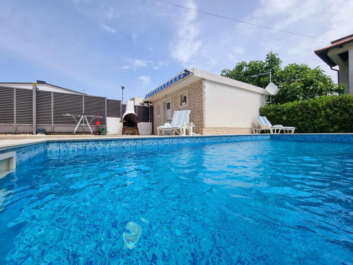 Vila Ara-Zarok Baška Exteriér fotografie